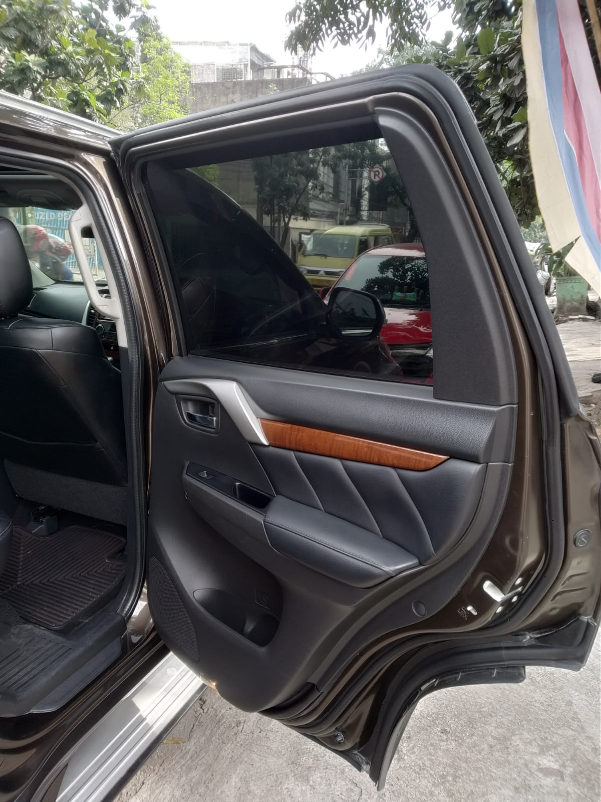 2016 Mitsubishi Pajero Sport 2016 Mitsubishi Pajero Sport