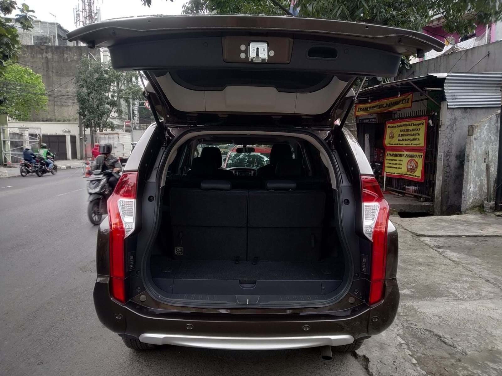 2016 Mitsubishi Pajero Sport 2016 Mitsubishi Pajero Sport