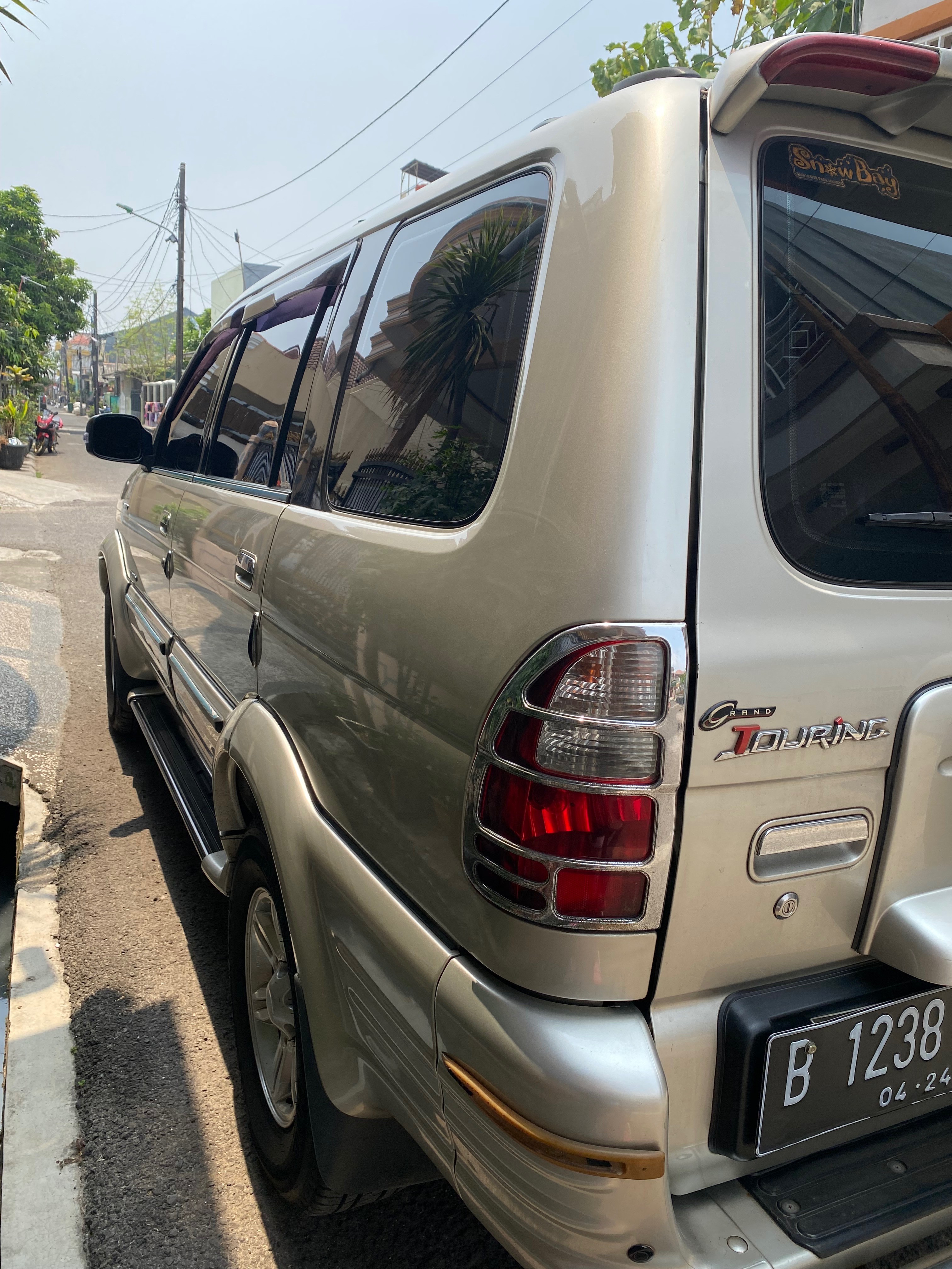 2009 Isuzu Panther 2009 Isuzu Panther