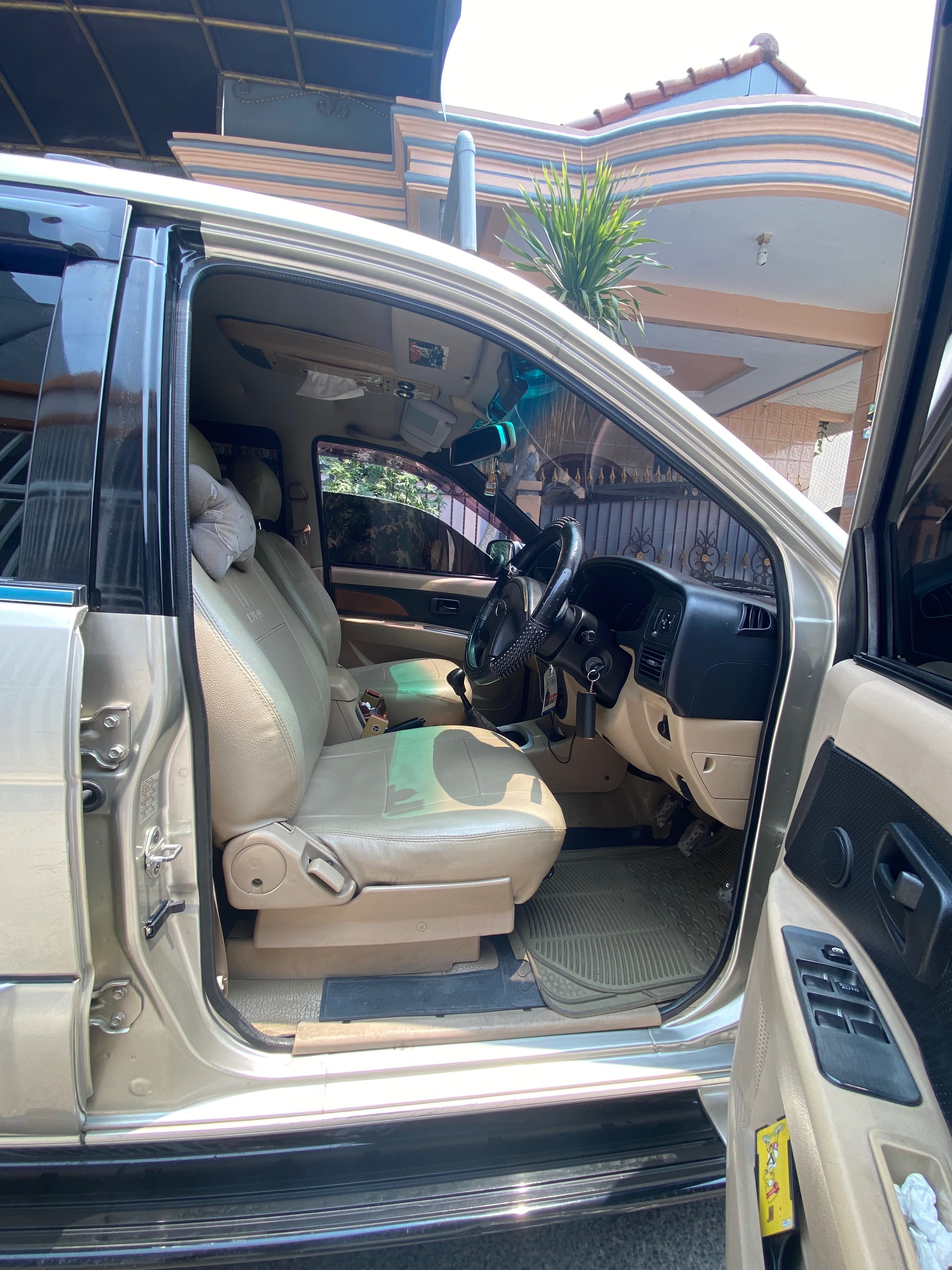 2009 Isuzu Panther 2009 Isuzu Panther