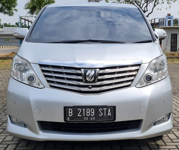2011 Toyota Alphard Bekas 2011 Toyota Alphard Bekas