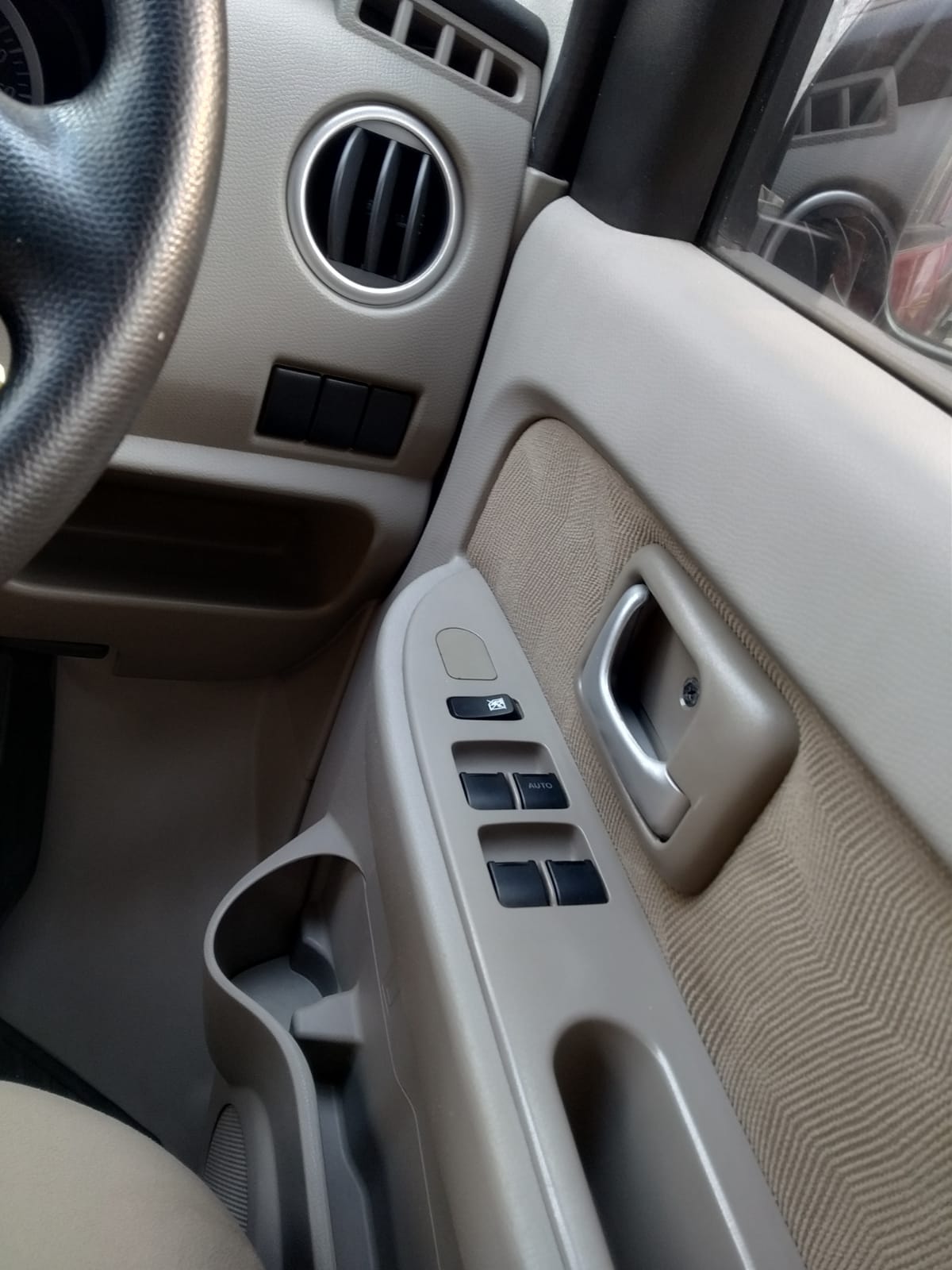 2013 Suzuki APV Arena 2013 Suzuki APV Arena