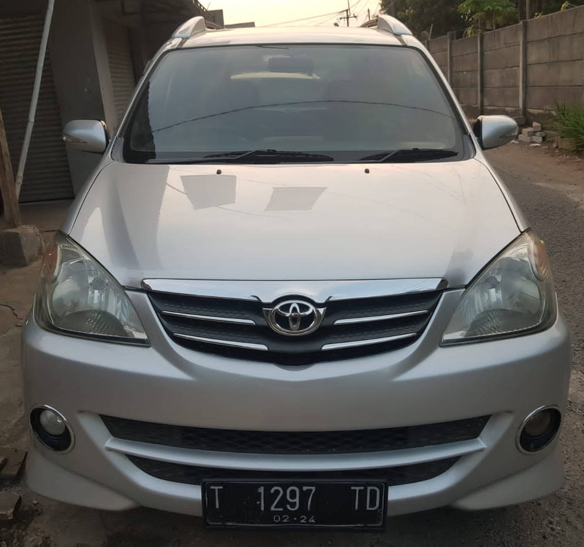 Toyota Avanza Bekas