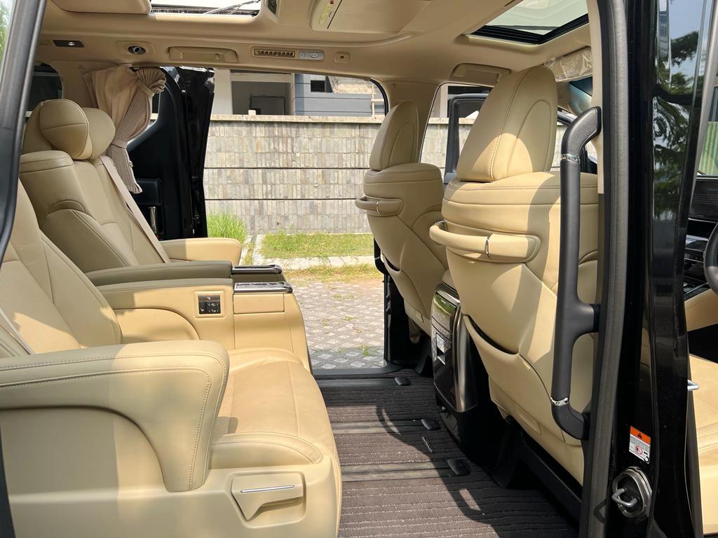 2022 Toyota Alphard 2022 Toyota Alphard