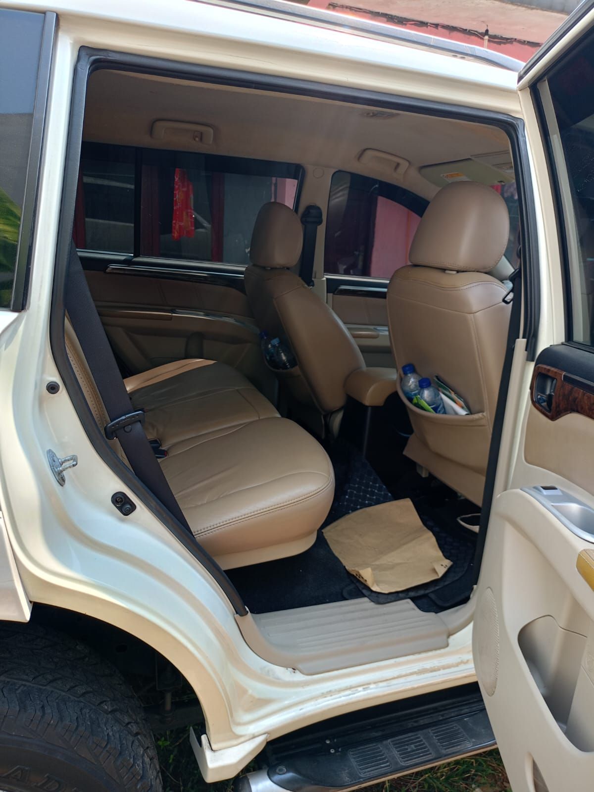 2011 Mitsubishi Pajero Sport 2011 Mitsubishi Pajero Sport