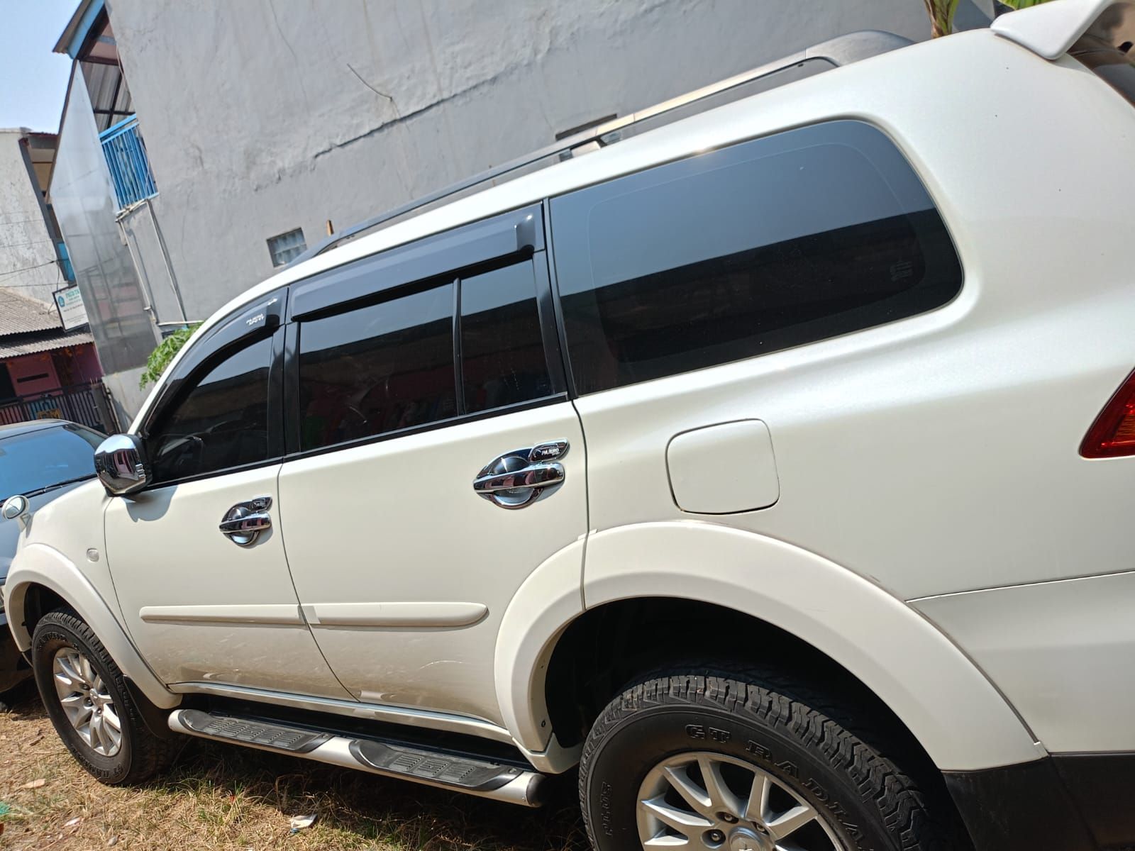 2011 Mitsubishi Pajero Sport 2011 Mitsubishi Pajero Sport