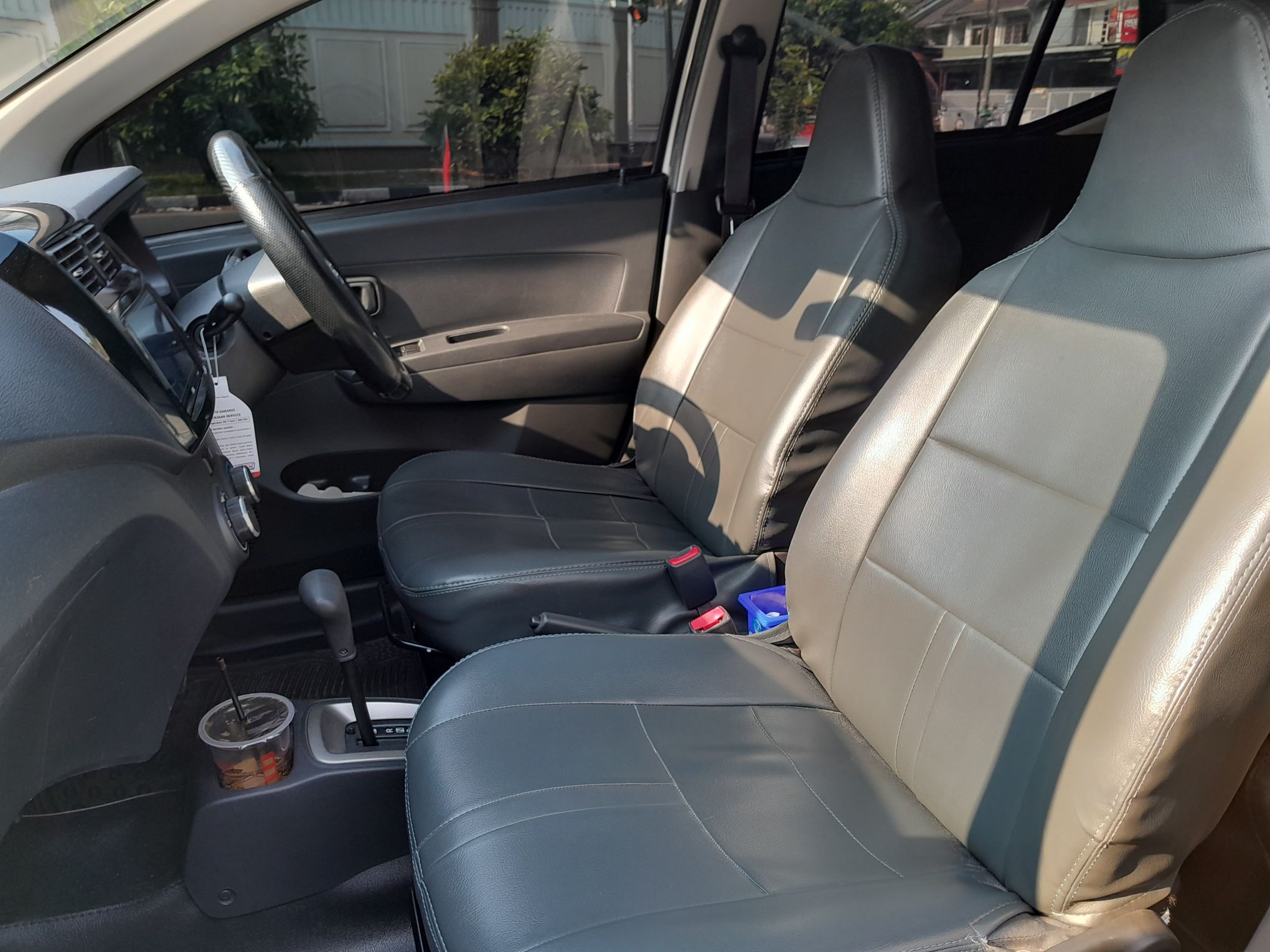 2015 Daihatsu Ayla 2015 Daihatsu Ayla