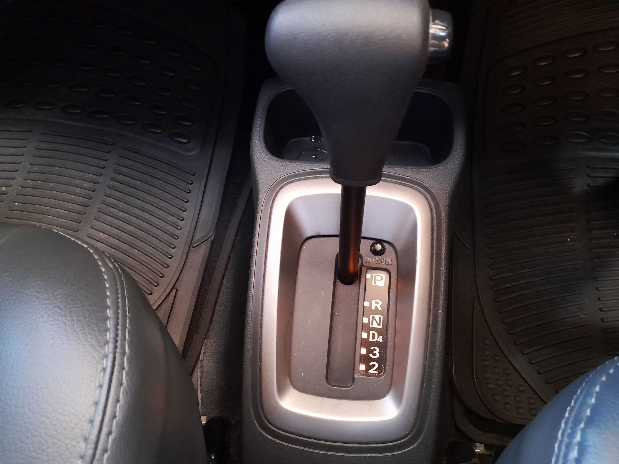 2015 Daihatsu Ayla 2015 Daihatsu Ayla