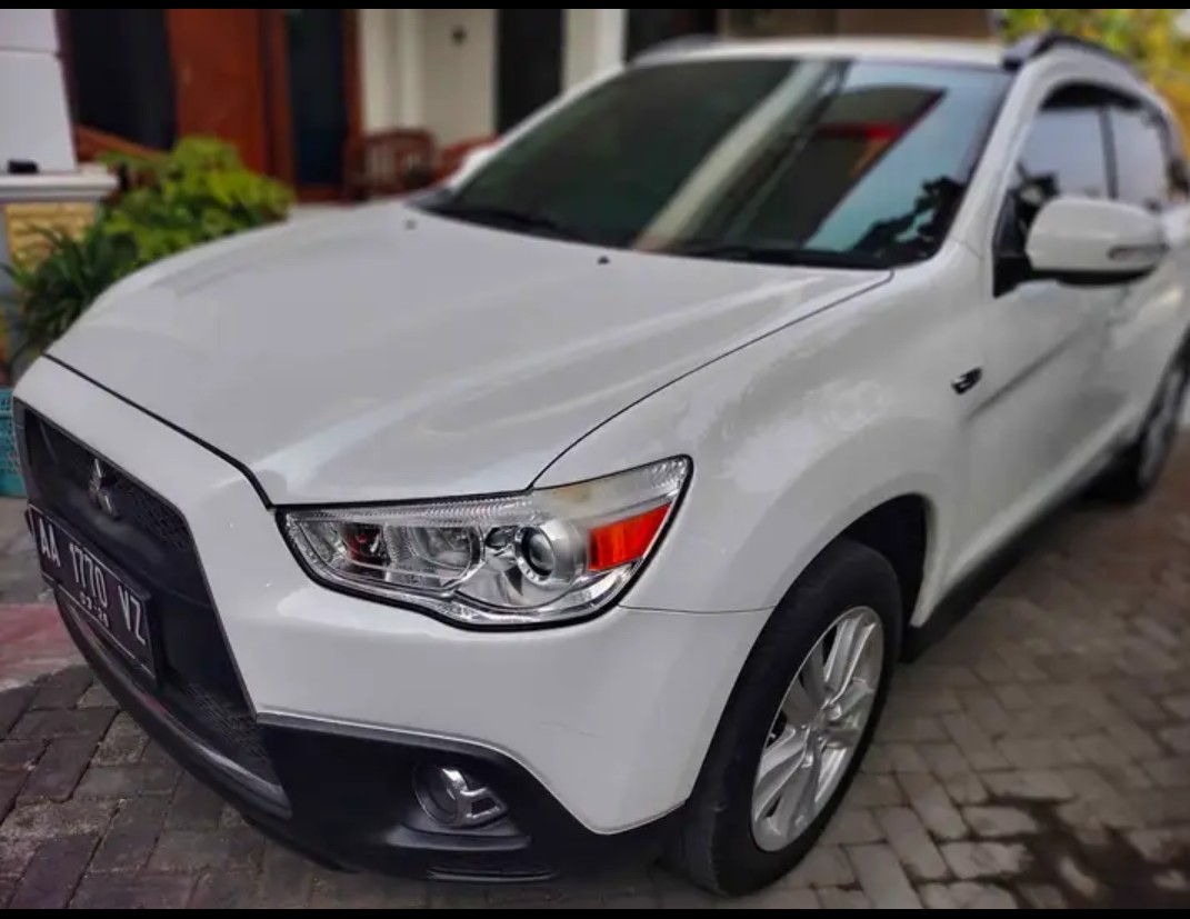 2012 Mitsubishi Outlander Sport 2012 Mitsubishi Outlander Sport