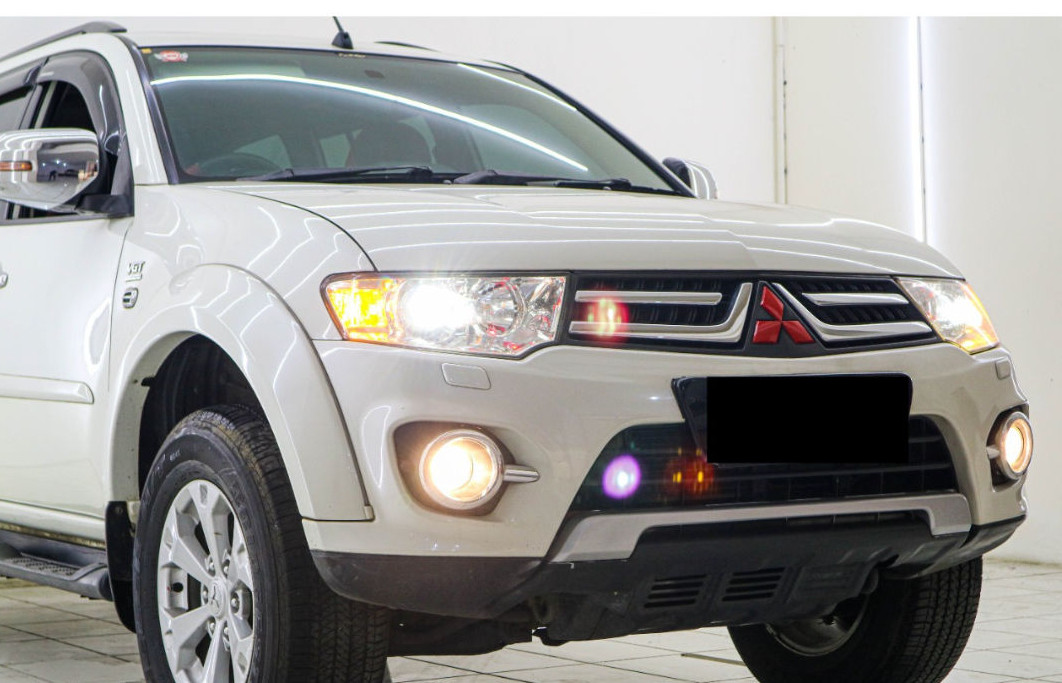 2014 Mitsubishi Pajero Sport 2014 Mitsubishi Pajero Sport