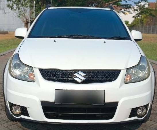 Second Hand 2011 Suzuki SX4 Second Hand 2011 Suzuki SX4