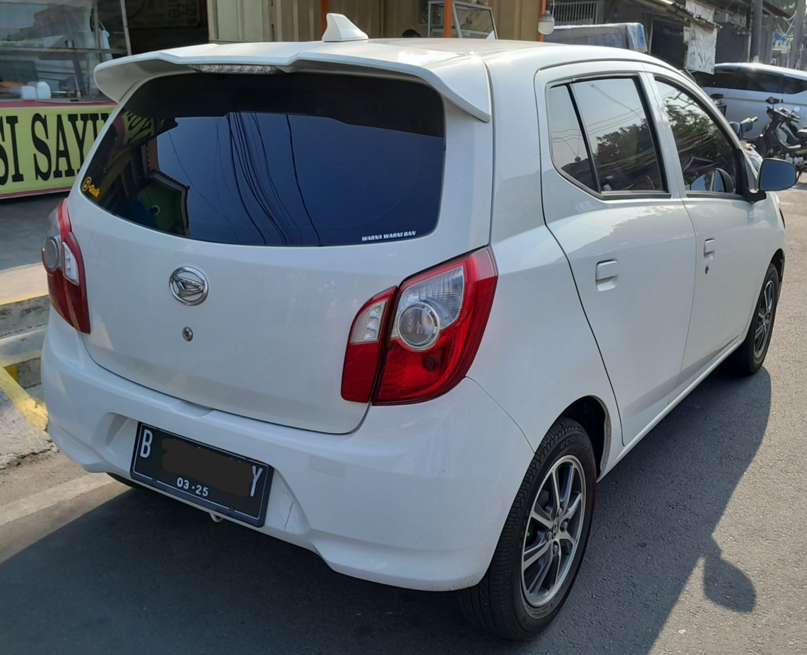 2015 Daihatsu Ayla 2015 Daihatsu Ayla