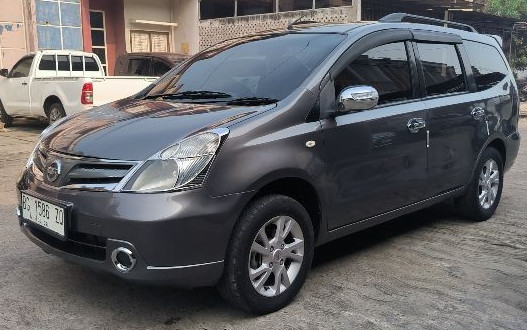 2013 Nissan Grand Livina 2013 Nissan Grand Livina