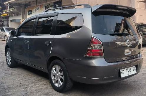 2013 Nissan Grand Livina 2013 Nissan Grand Livina