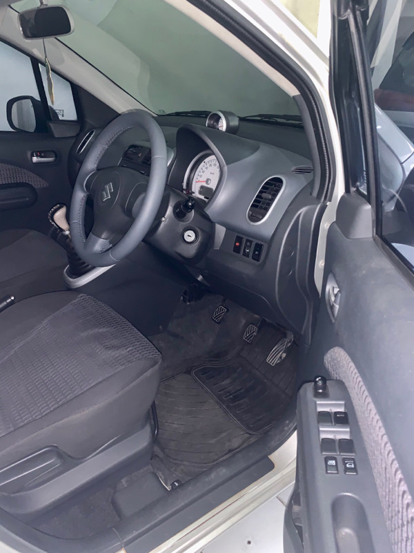 2014 Suzuki Splash 2014 Suzuki Splash