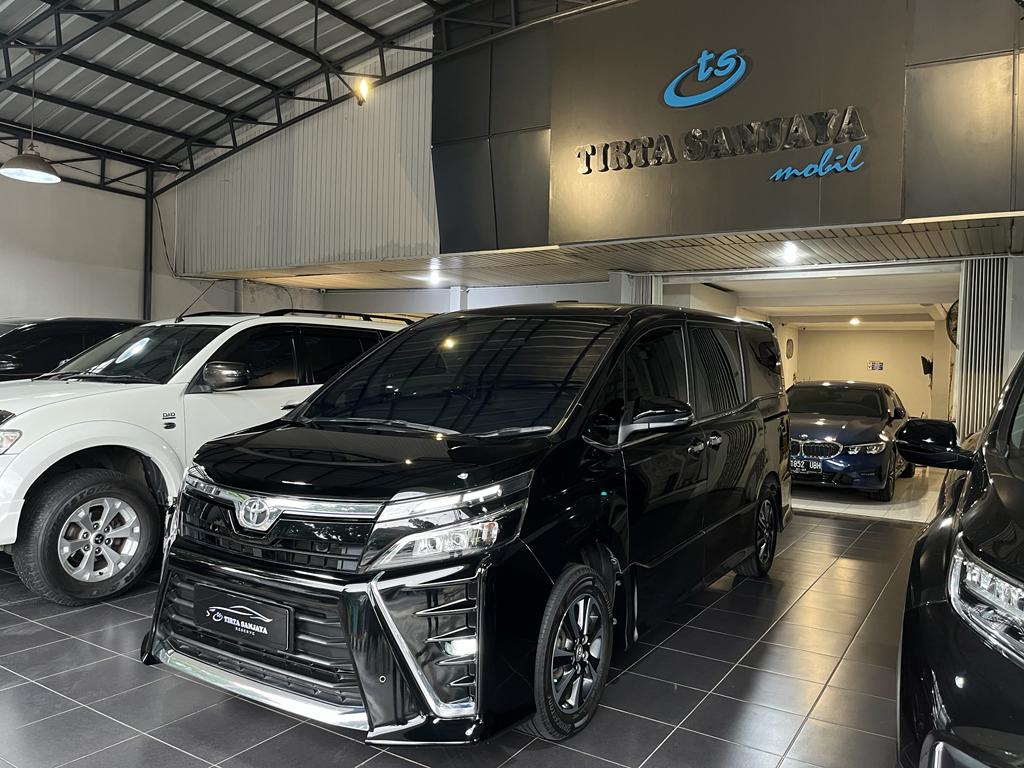 2018 Toyota Voxy 2018 Toyota Voxy