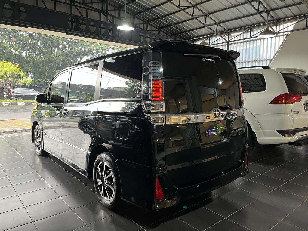 2018 Toyota Voxy 2018 Toyota Voxy