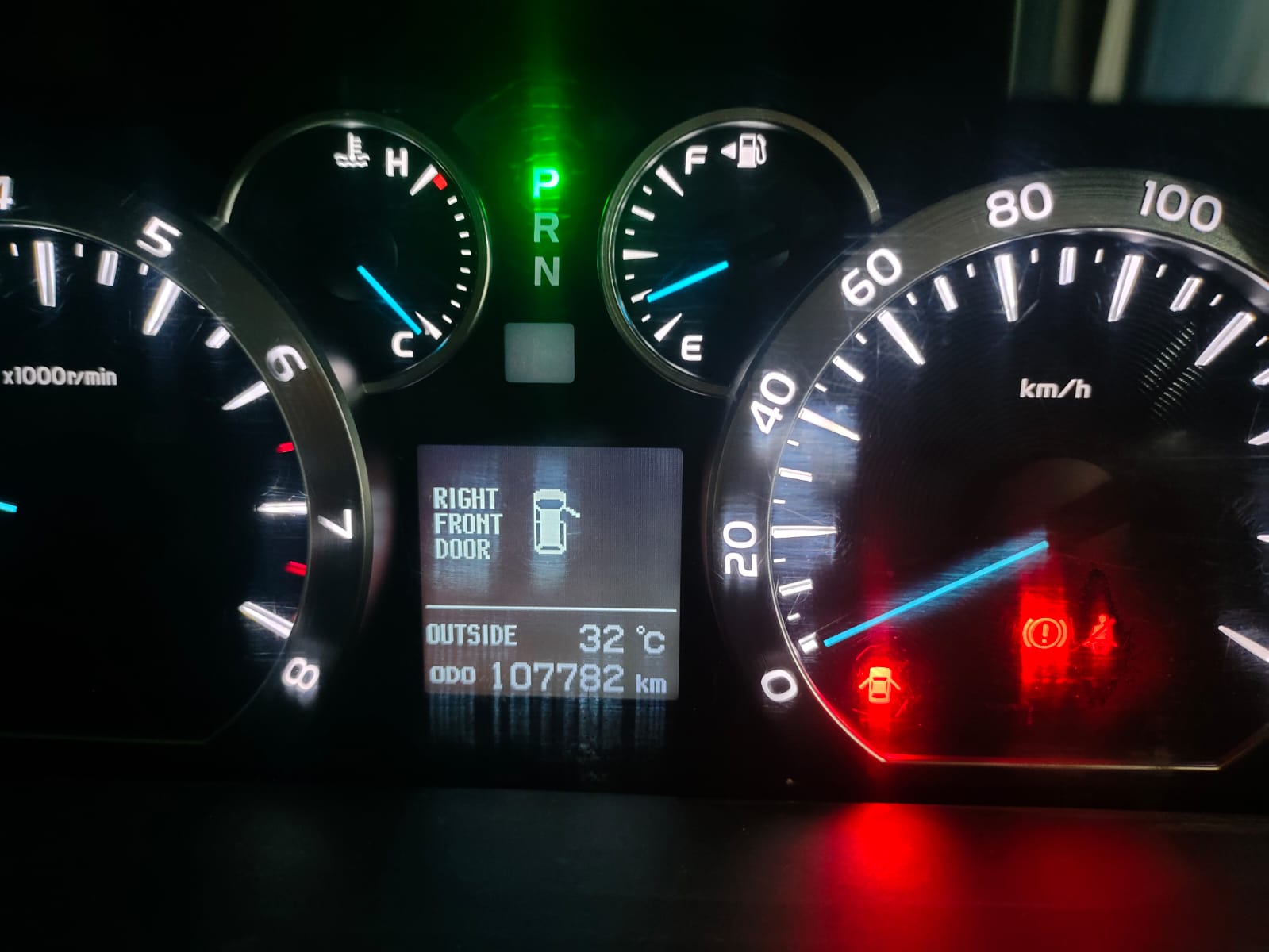 2012 Toyota Alphard 2012 Toyota Alphard