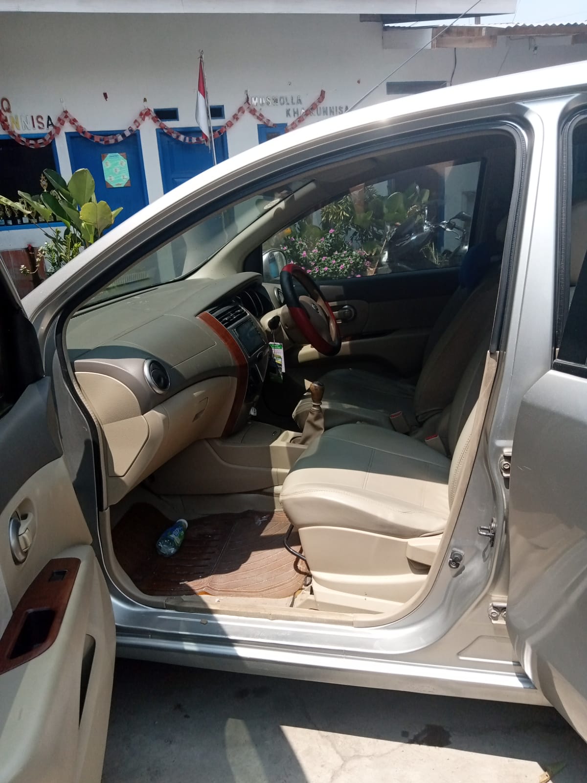 2004 Nissan Grand Livina 2004 Nissan Grand Livina