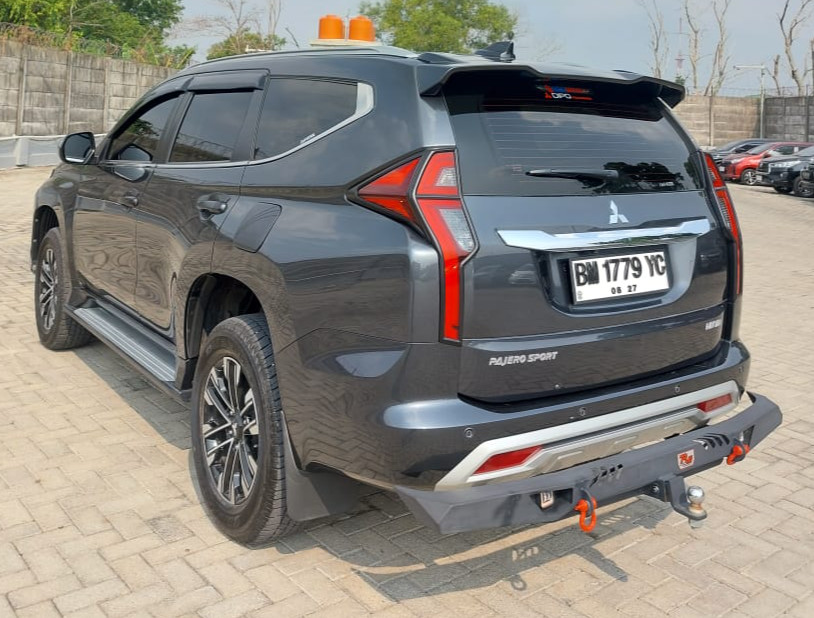 2022 Mitsubishi Pajero 2022 Mitsubishi Pajero