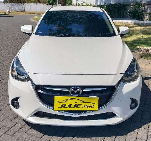 Second Hand 2015 Mazda 2 Second Hand 2015 Mazda 2