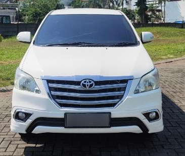 2014 Toyota Kijang Innova 2014 Toyota Kijang Innova