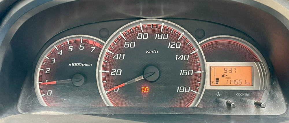 2014 Daihatsu Xenia 2014 Daihatsu Xenia