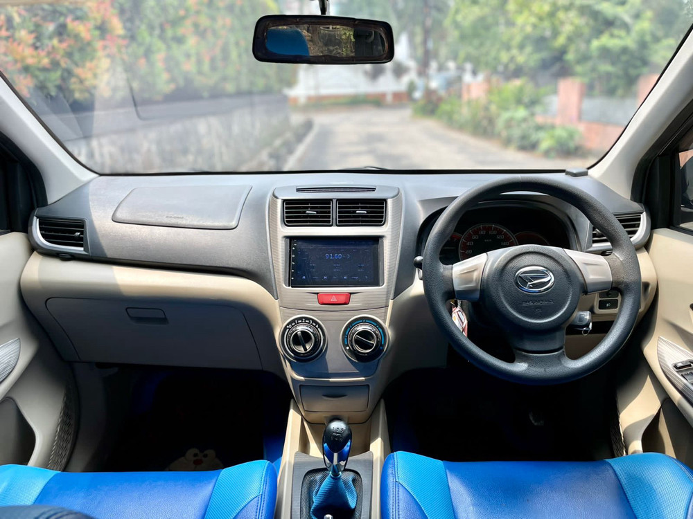 2014 Daihatsu Xenia 2014 Daihatsu Xenia