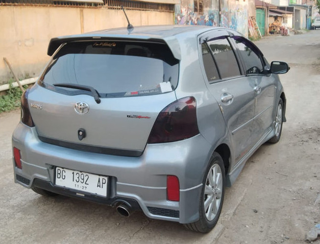 2013 Toyota Yaris 2013 Toyota Yaris