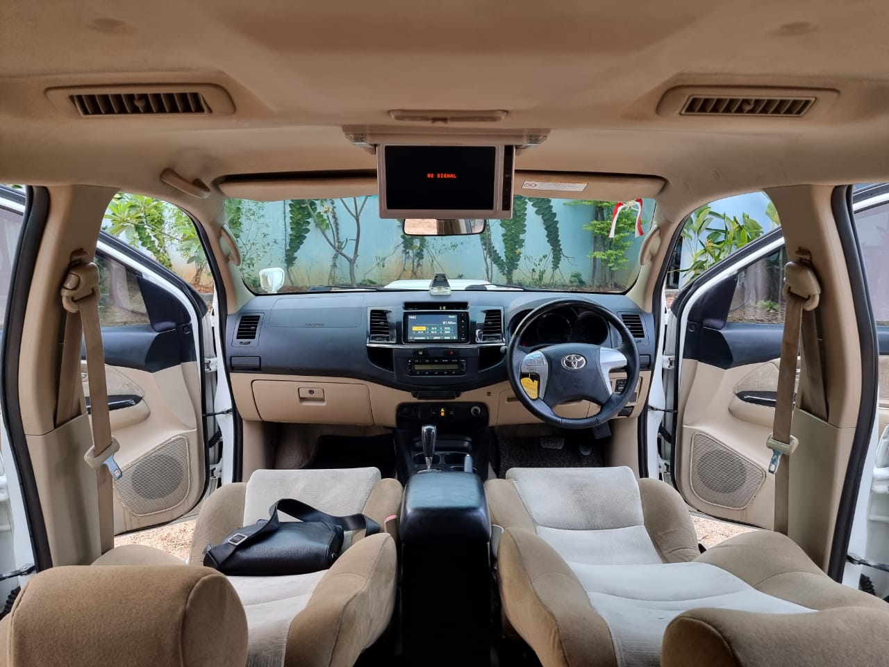 2015 Toyota Fortuner  2015 Toyota Fortuner