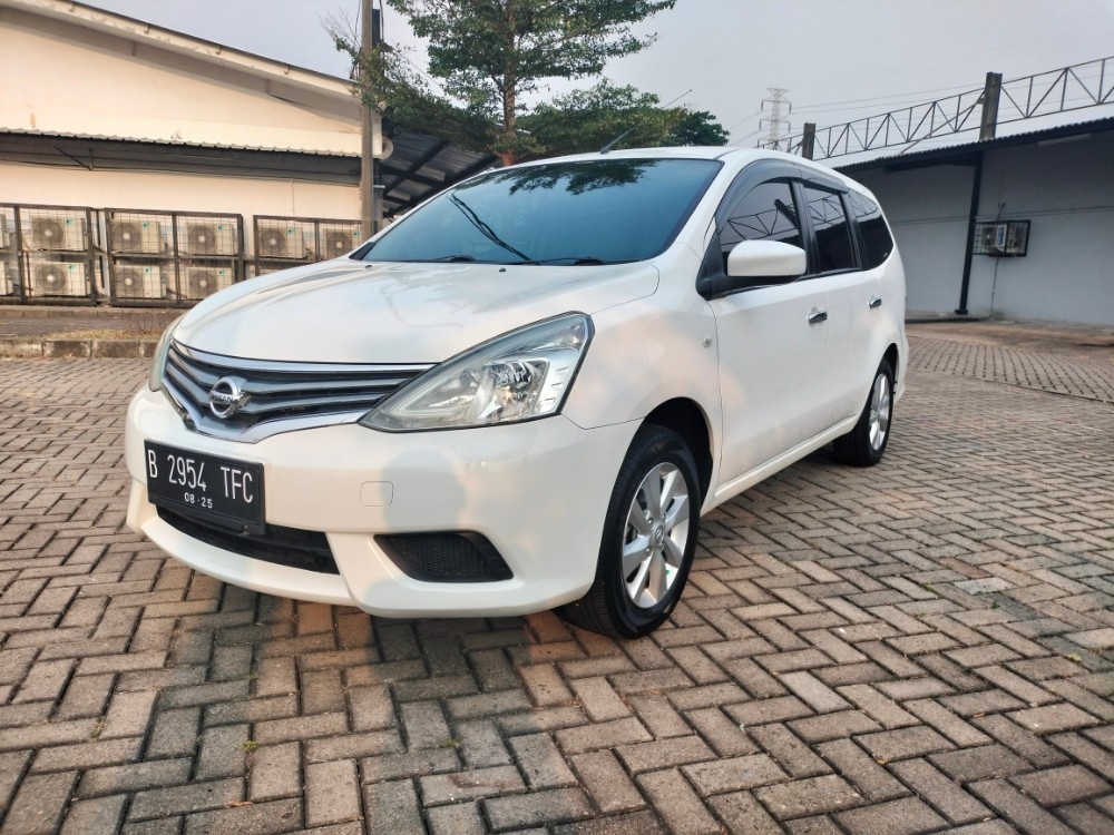 2015 Nissan Grand Livina