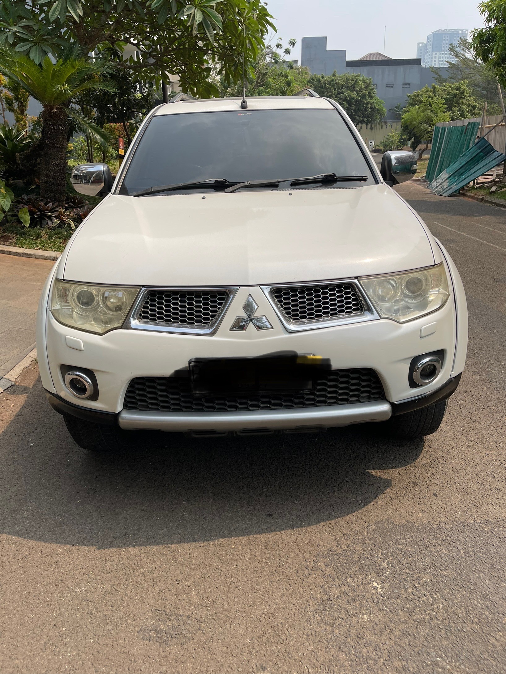 Second Hand 2012 Mitsubishi Pajero Sport  Second Hand 2012 Mitsubishi Pajero Sport