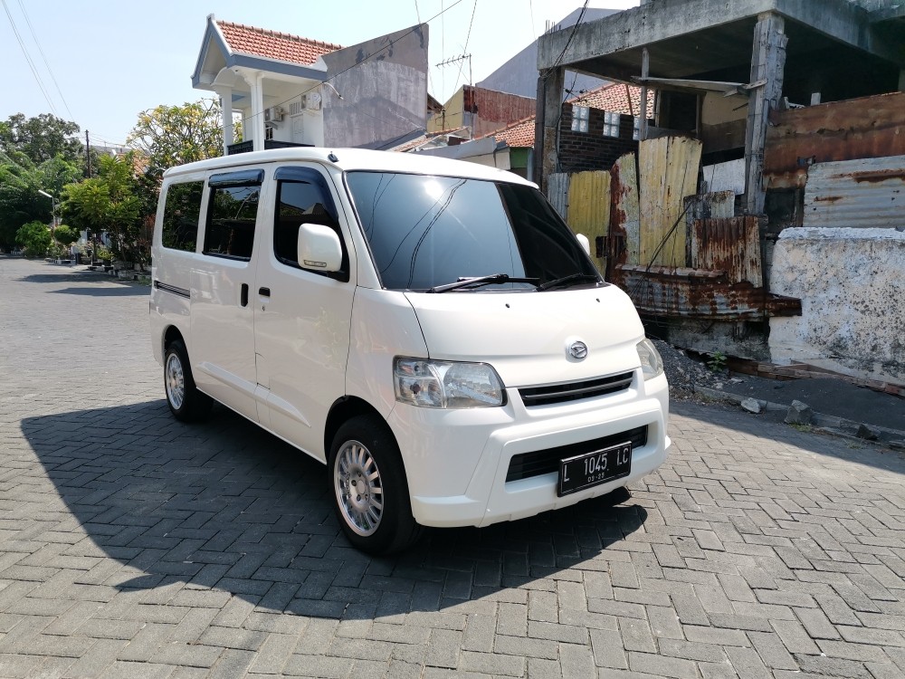 2015 Daihatsu Gran Max