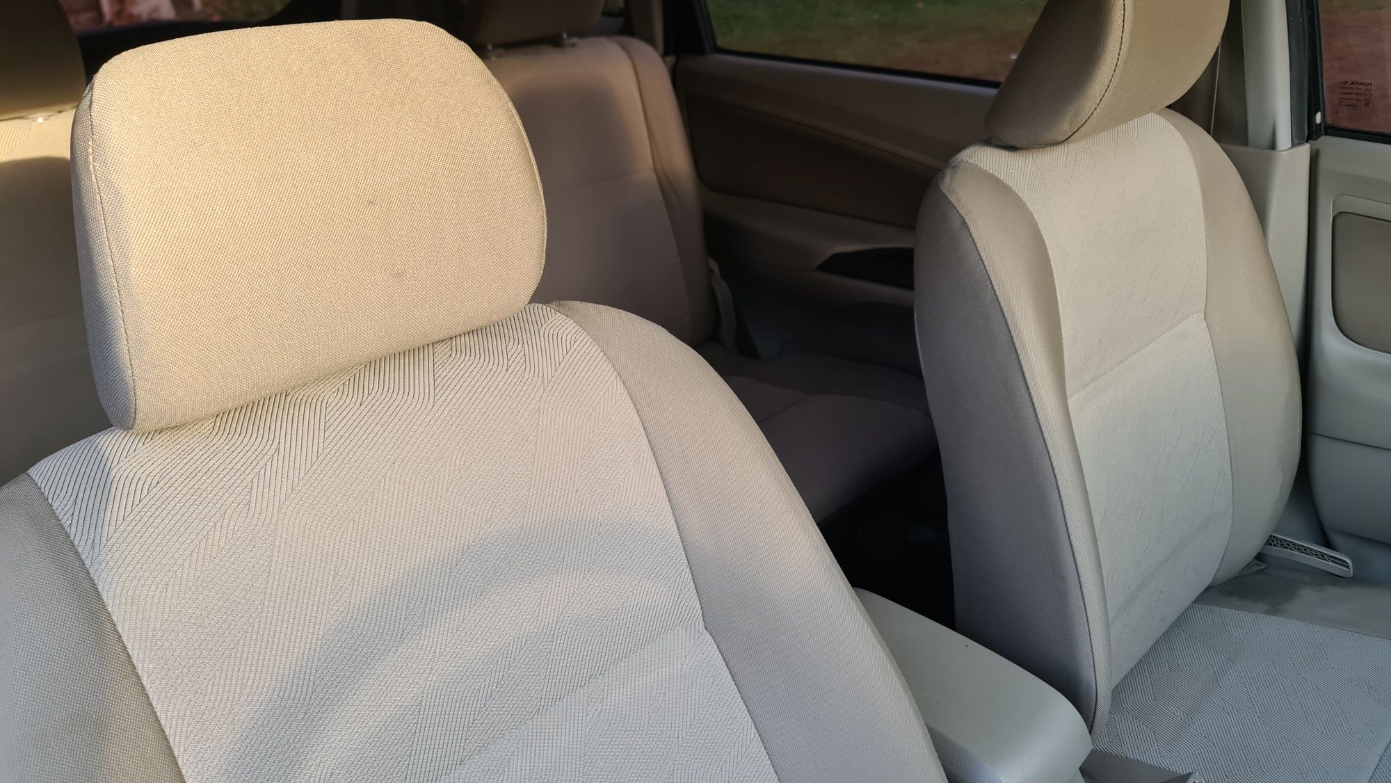 2012 Daihatsu Xenia 2012 Daihatsu Xenia