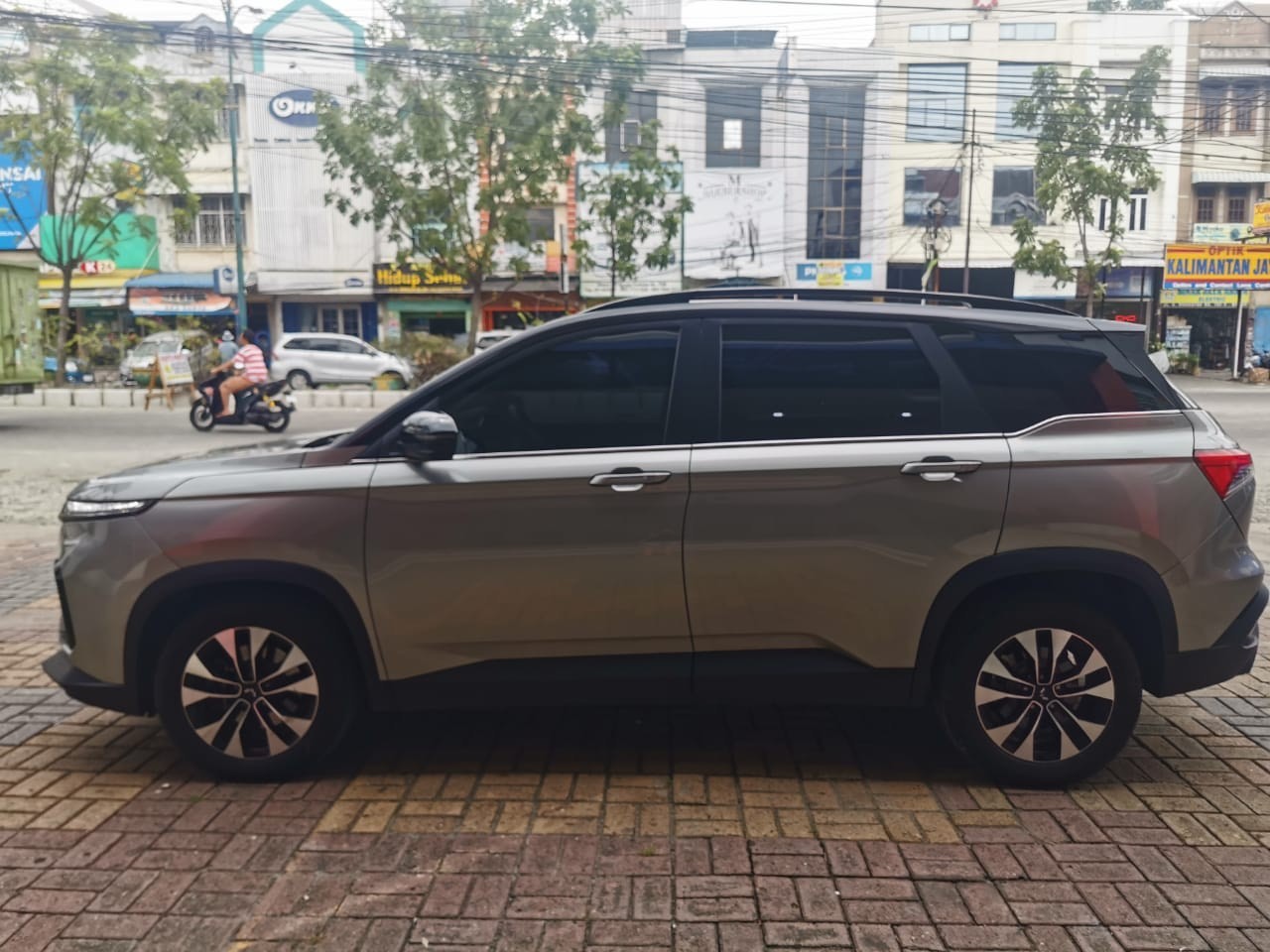 Second Hand 2021 Wuling Almaz RS Second Hand 2021 Wuling Almaz RS
