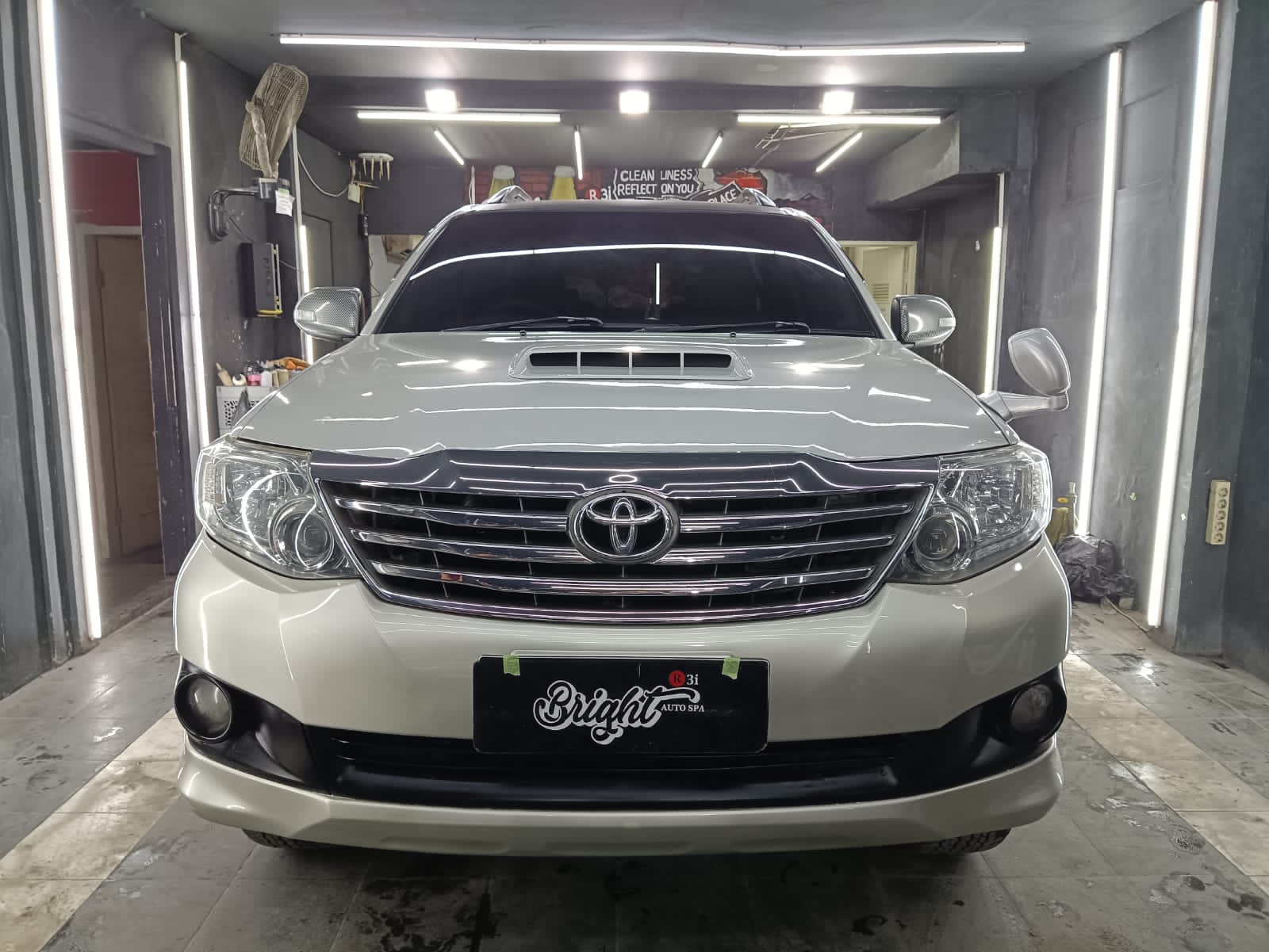 2005 Toyota Fortuner Bekas 2005 Toyota Fortuner Bekas