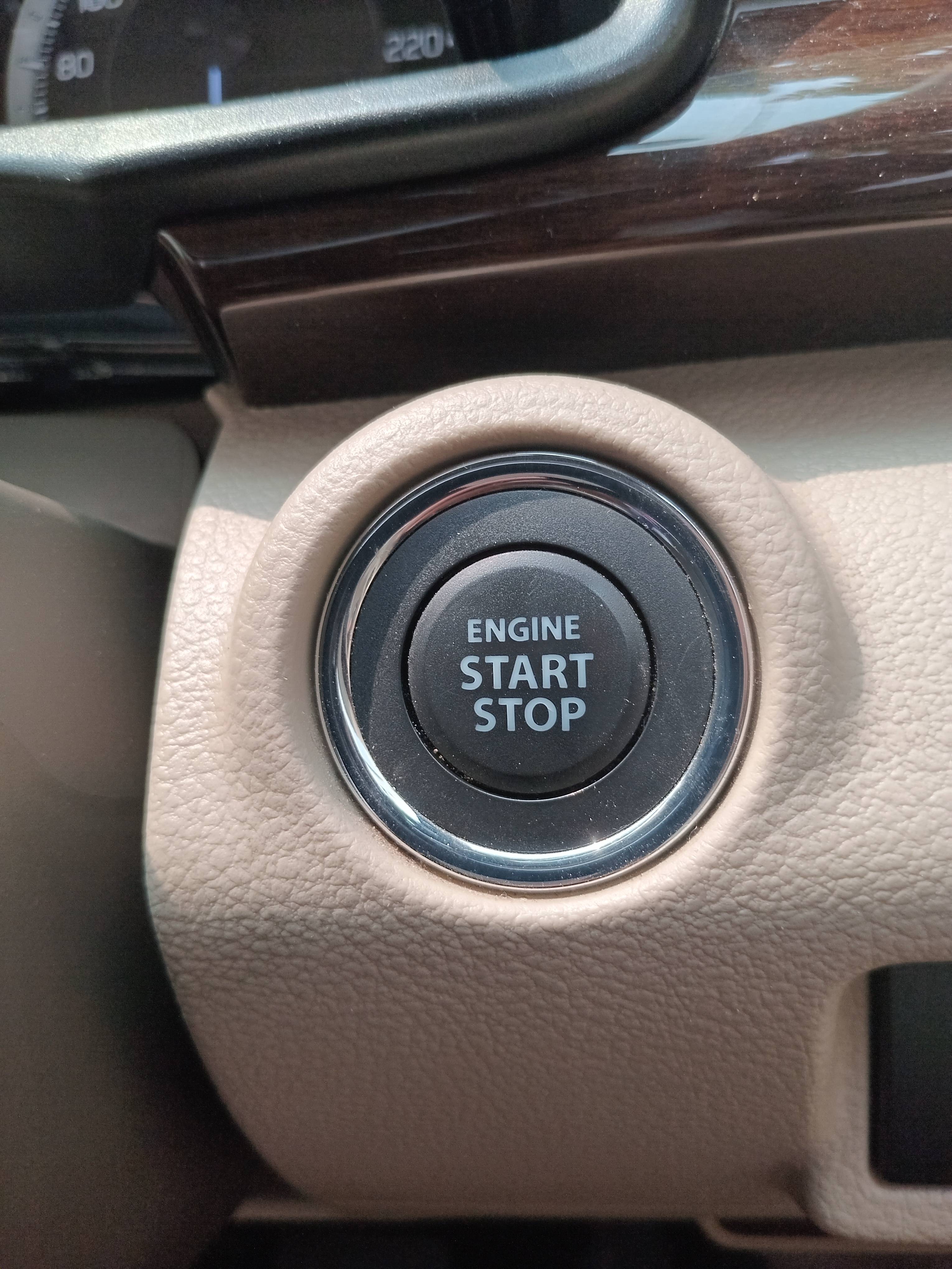 2018 Suzuki Ertiga  2018 Suzuki Ertiga