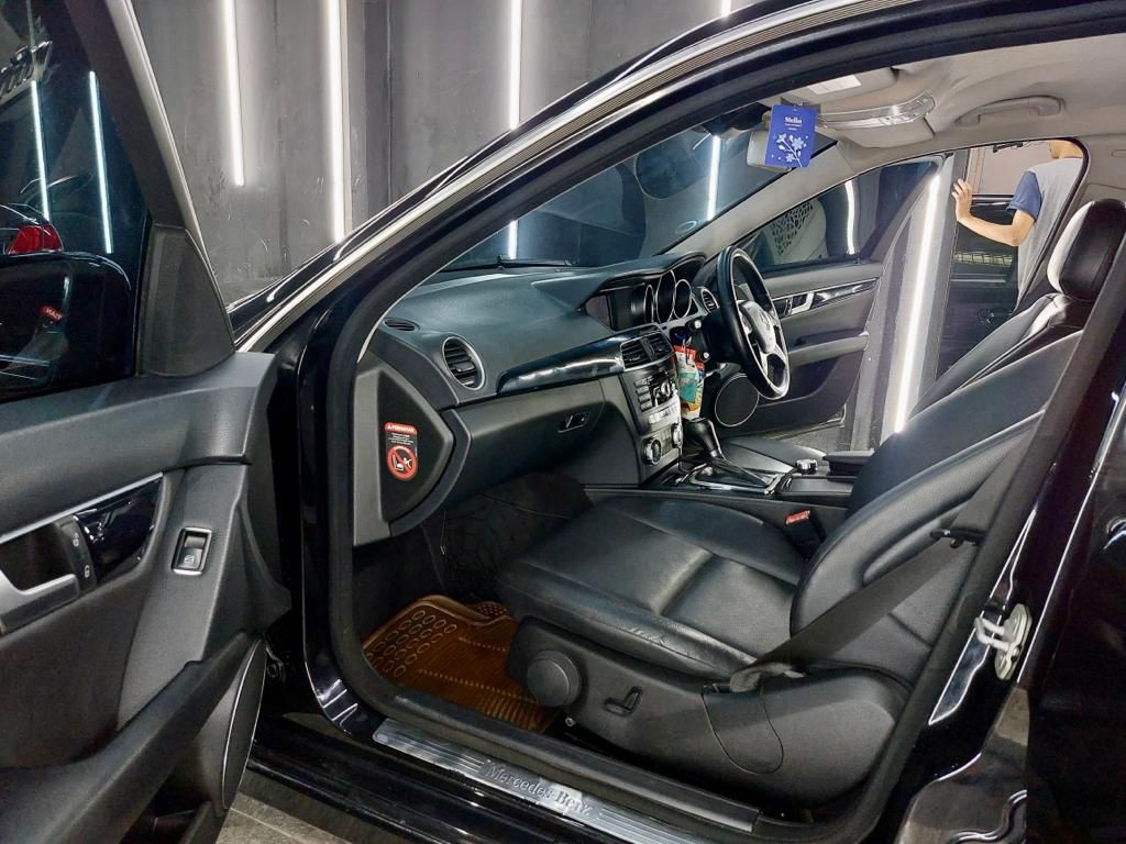 2013 Mercedes Benz C-Class 2013 Mercedes Benz C-Class