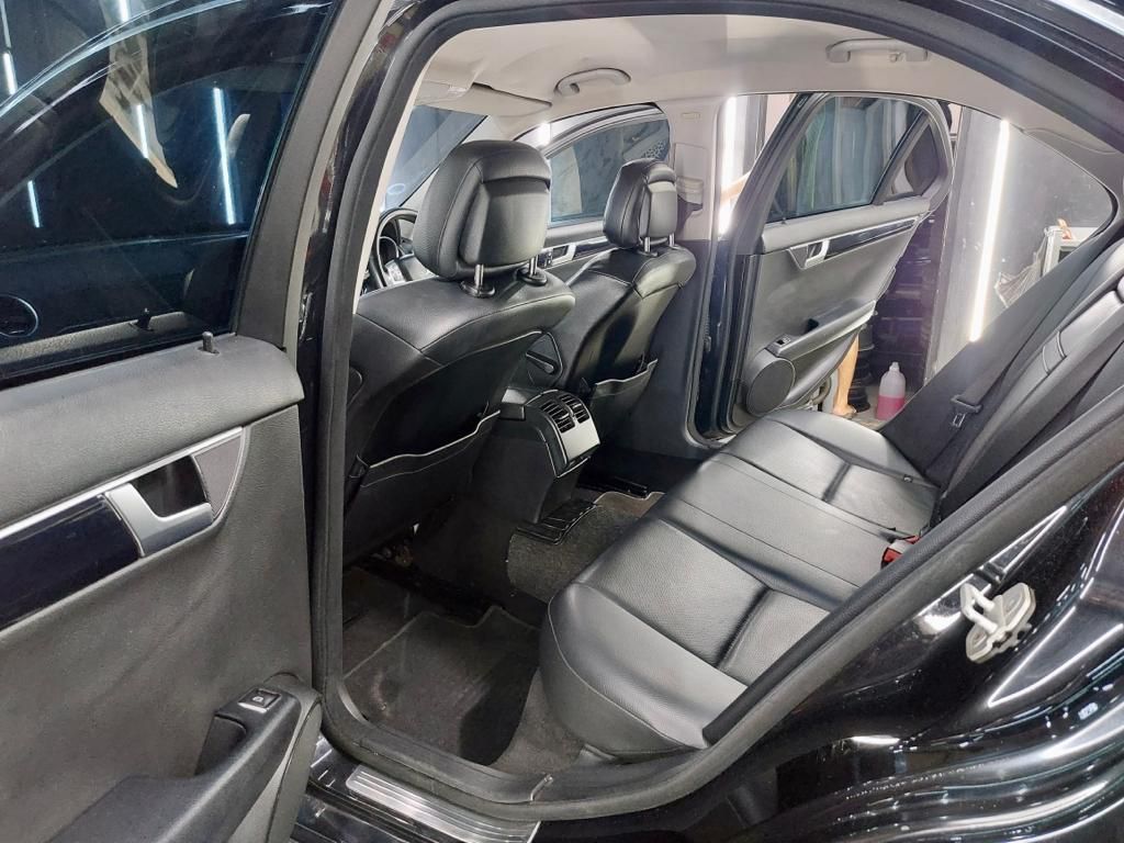 2013 Mercedes Benz C-Class 2013 Mercedes Benz C-Class