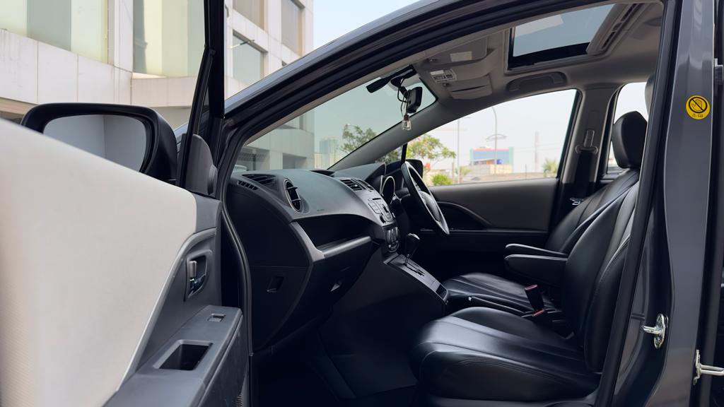 2017 Mazda 5 2017 Mazda 5