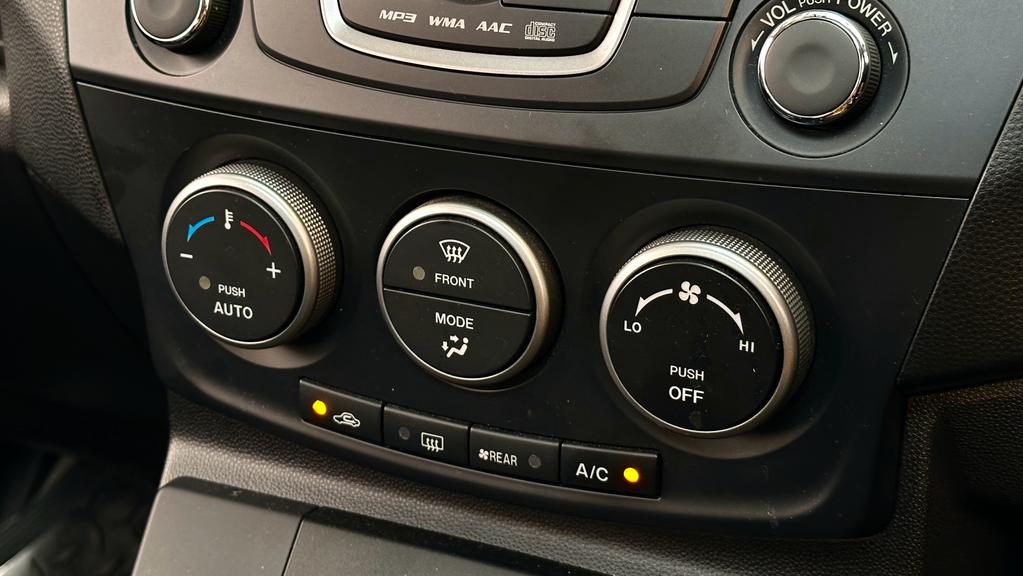 2017 Mazda 5 2017 Mazda 5