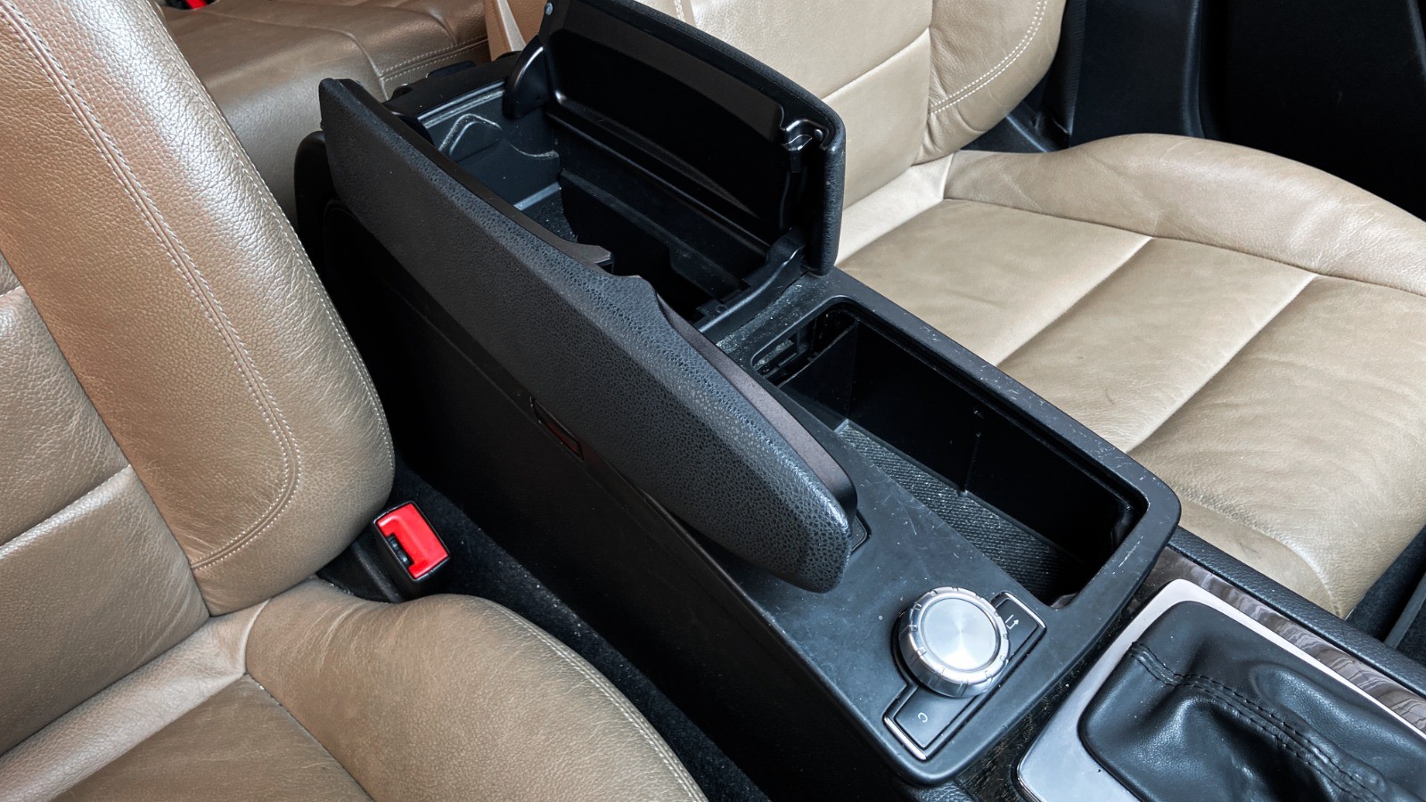 2013 Mercedes Benz C-Class Sedan 2013 Mercedes Benz C-Class Sedan