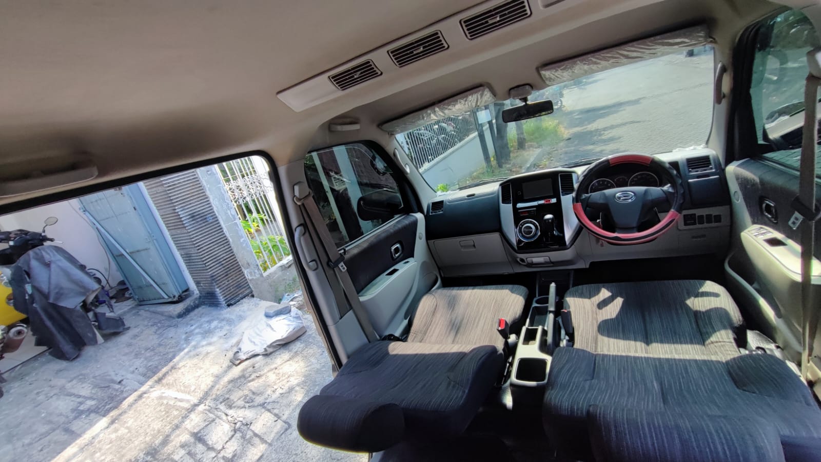 2017 Daihatsu Luxio 2017 Daihatsu Luxio