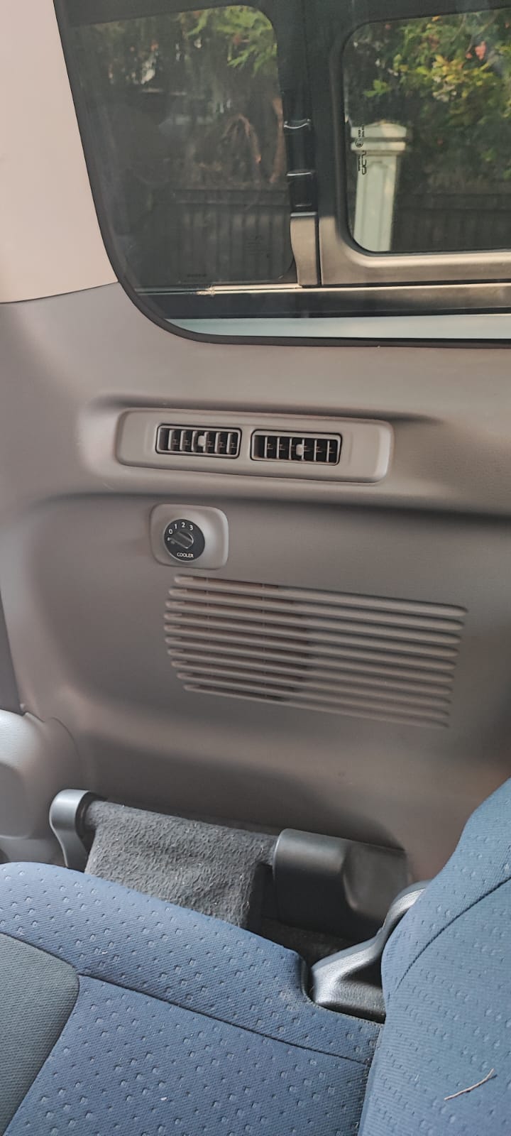 2012 Nissan Evalia 2012 Nissan Evalia