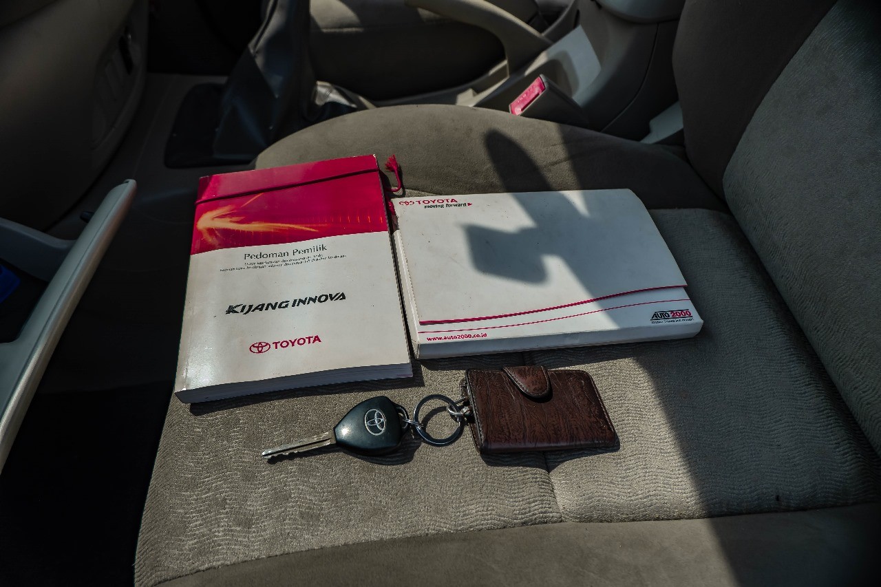 2013 Toyota Kijang Innova 2013 Toyota Kijang Innova