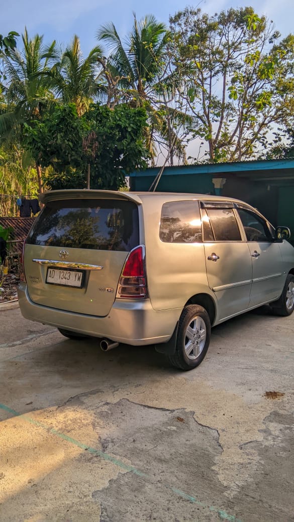2005 Toyota Innova 2005 Toyota Innova