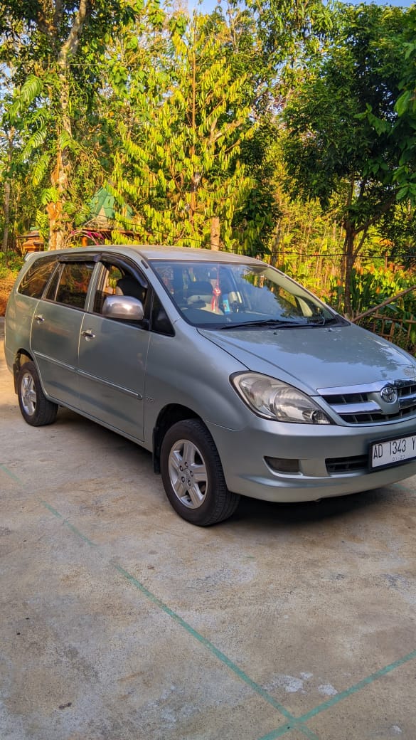 2005 Toyota Innova 2005 Toyota Innova