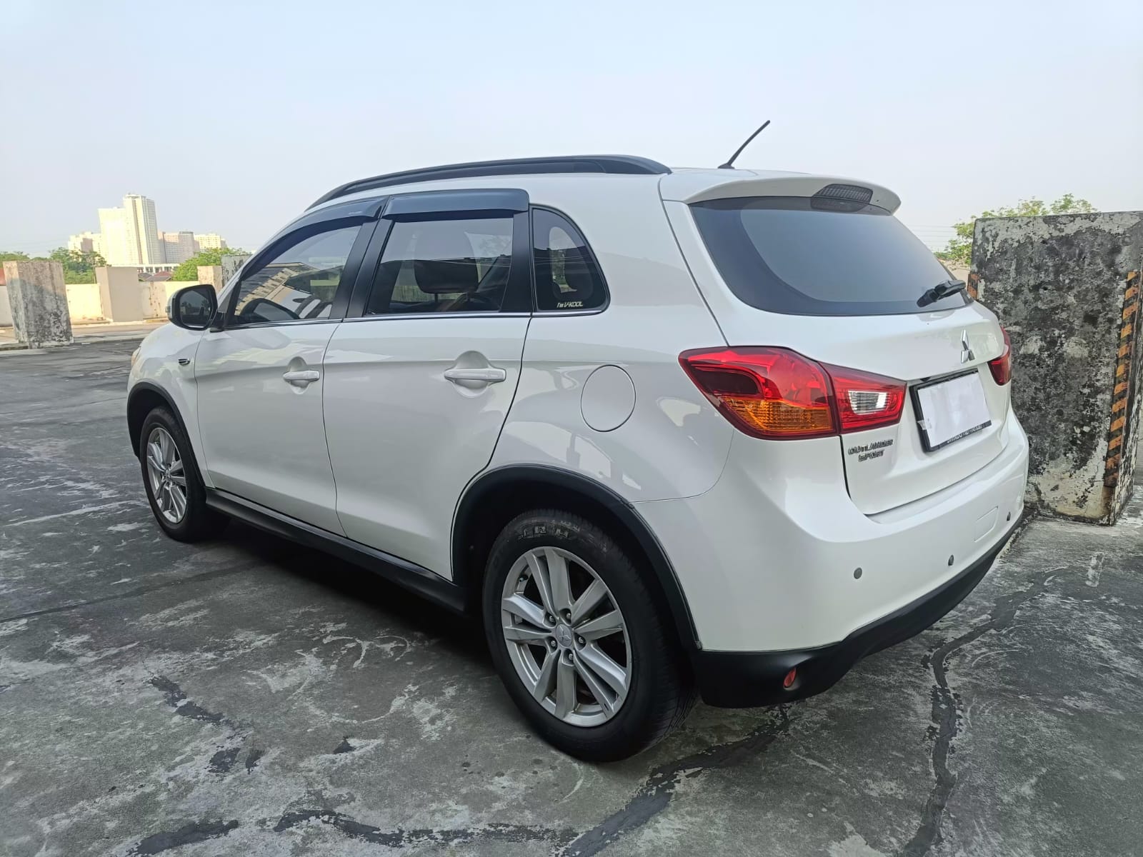 2017 Mitsubishi Outlander Sport 2017 Mitsubishi Outlander Sport