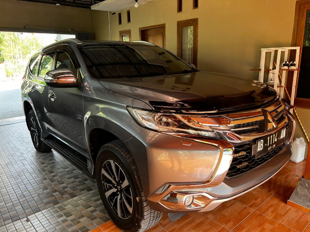 2017 Mitsubishi Pajero Sport  SPORT DAKAR 2.5D 4X2 AT