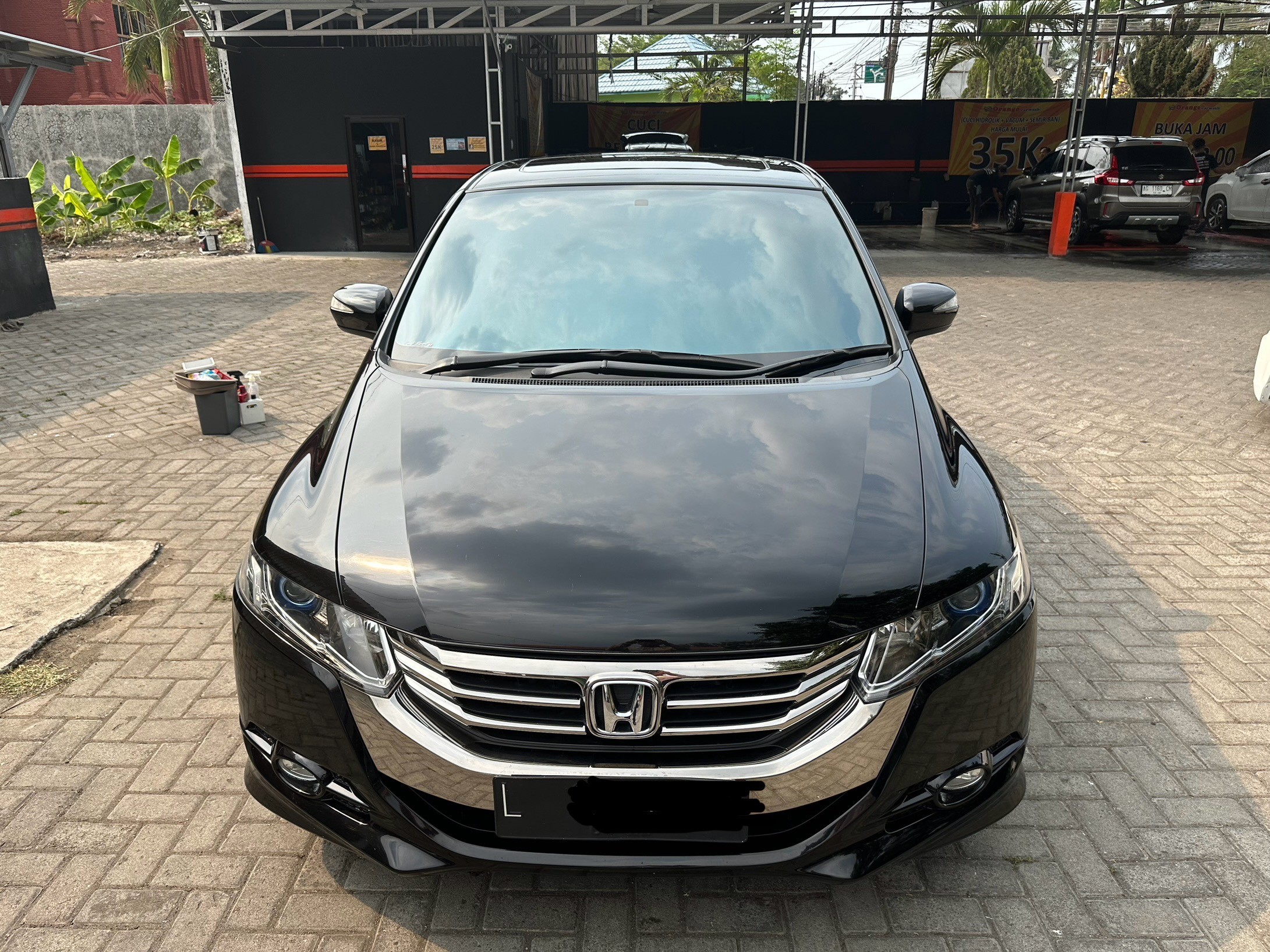 Second Hand 2012 Honda Odyssey  Second Hand 2012 Honda Odyssey